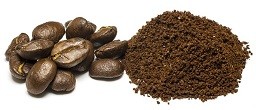 Kaffeemarinaden und Kaffeepulver